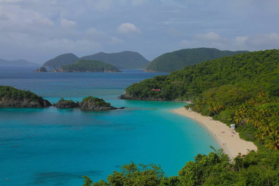 Trunk Bay, St. John, from the North Shore Road overlook: white sand, turquoise water and Trunk Cay